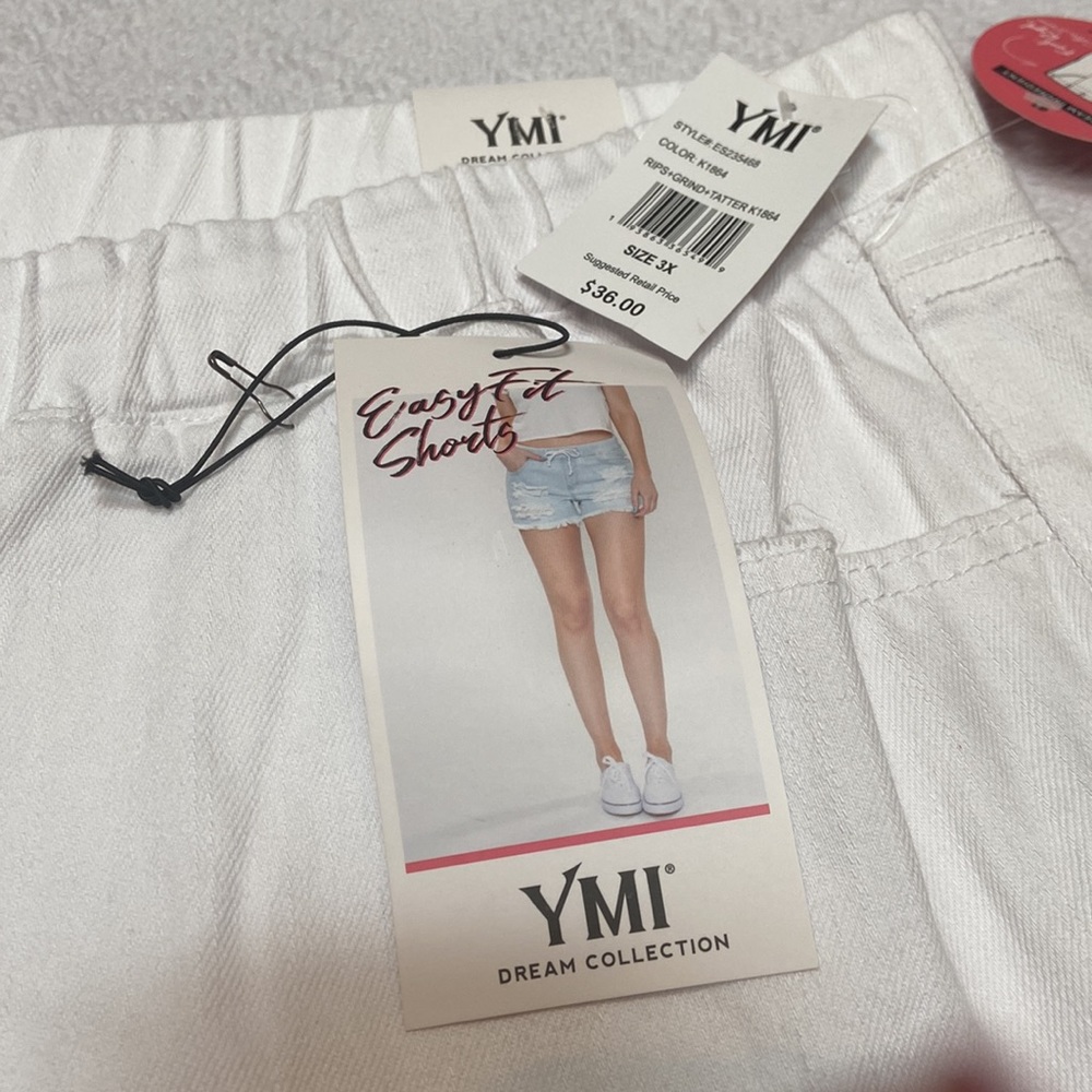 YMI Dream Collection Size 3X Easy Fit White Shorts NWT - Picture 2 of 10